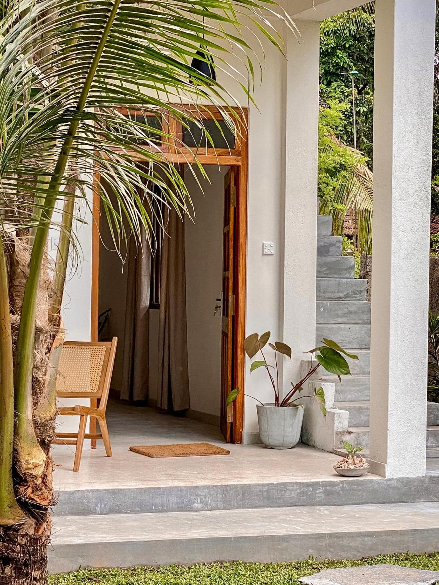 The Palm Private Cottages Midigama East Eksteriør billede